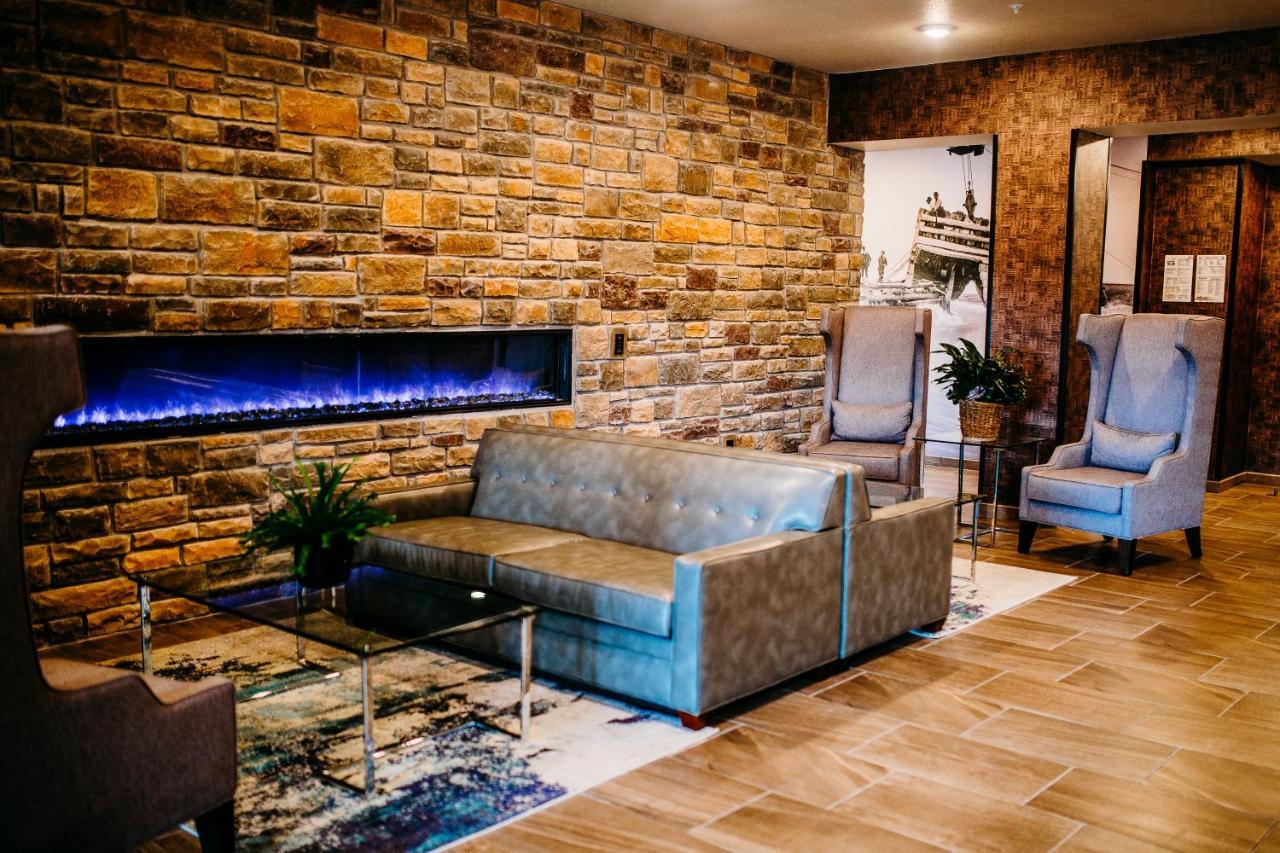 Cobblestone Hotel & Suites Интернашенал-Фолс Экстерьер фото