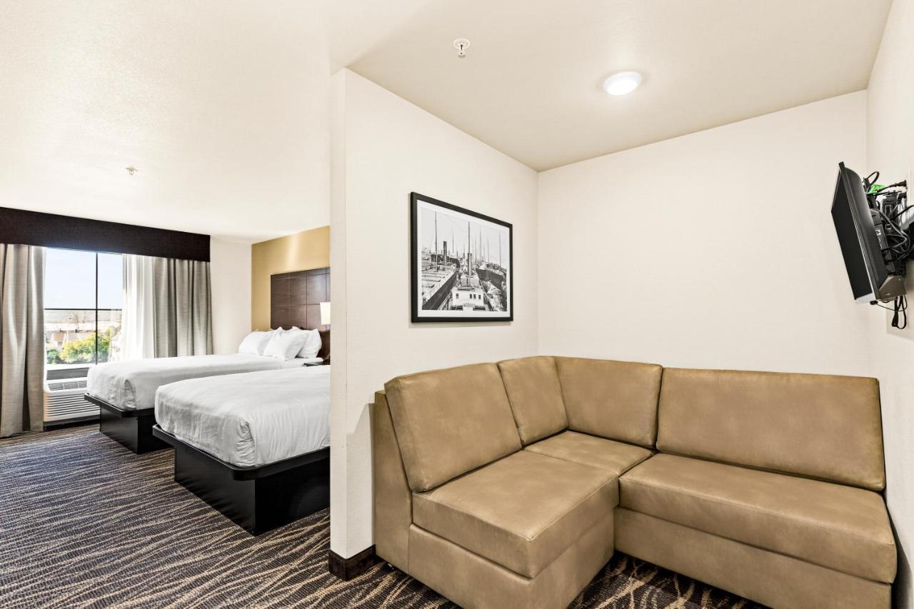 Cobblestone Hotel & Suites Интернашенал-Фолс Экстерьер фото